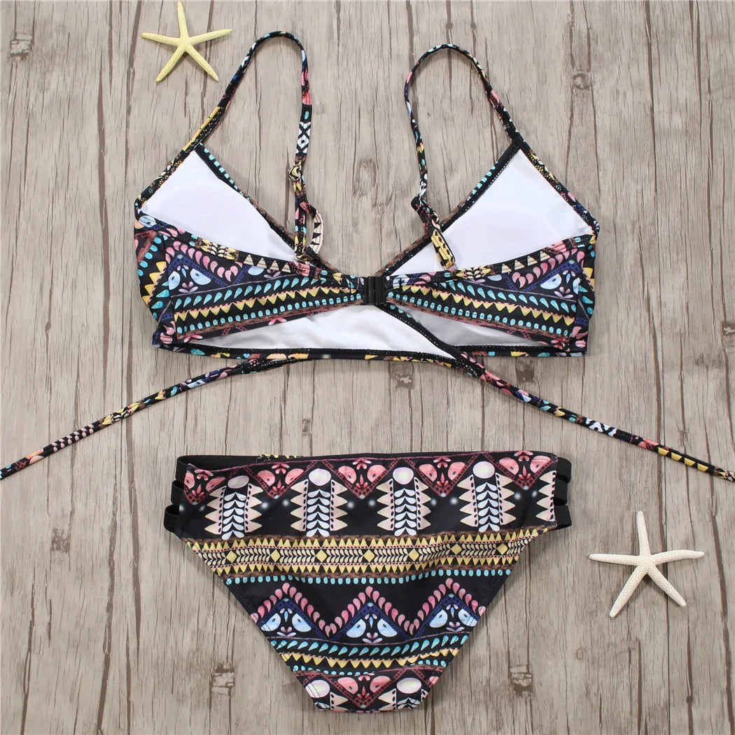 2018 Chic Aztec String Bikini Set
